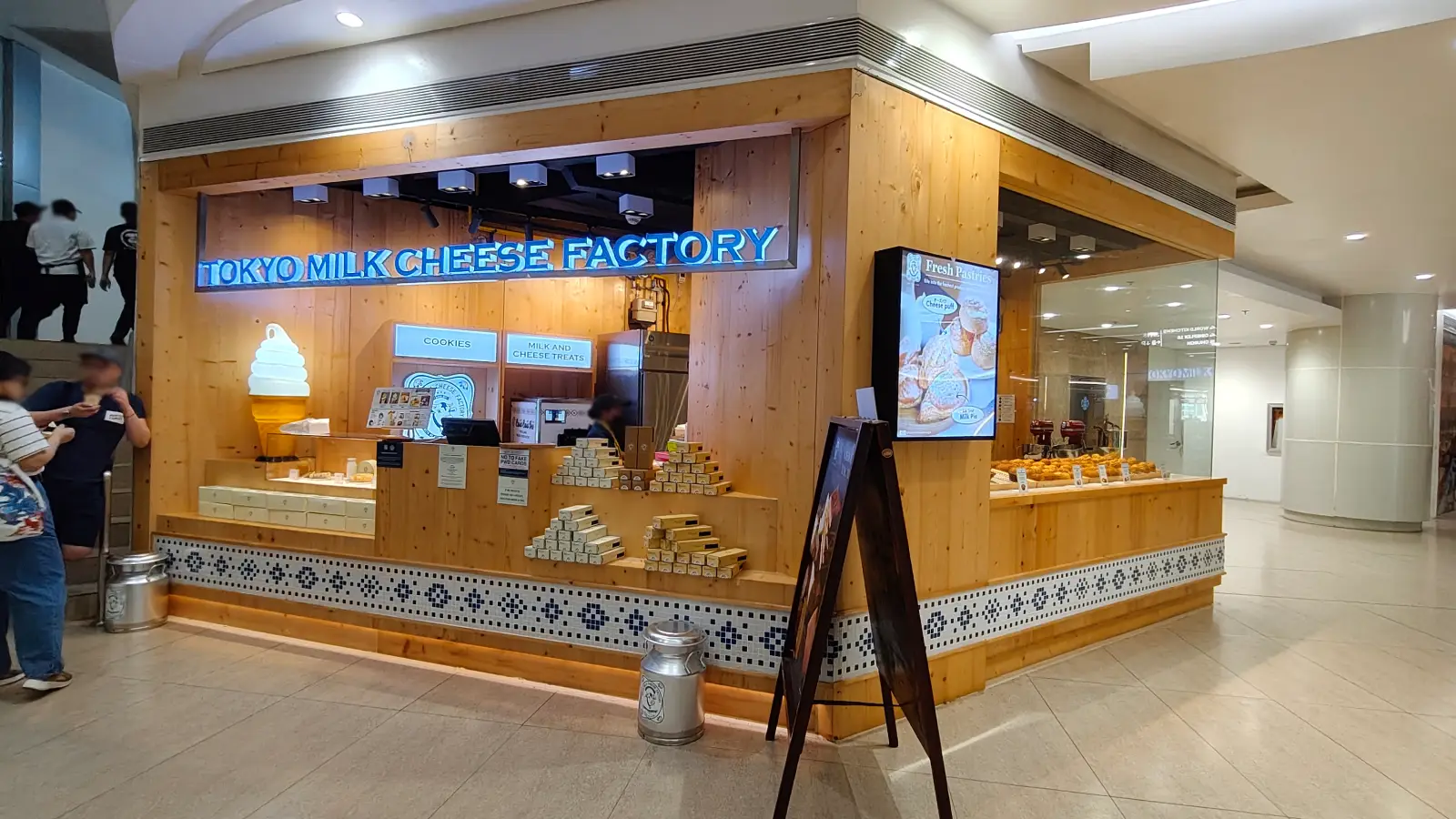 TOKYO MILK CHEESE FACTORY in Gateway Mall